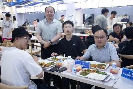图片 图片